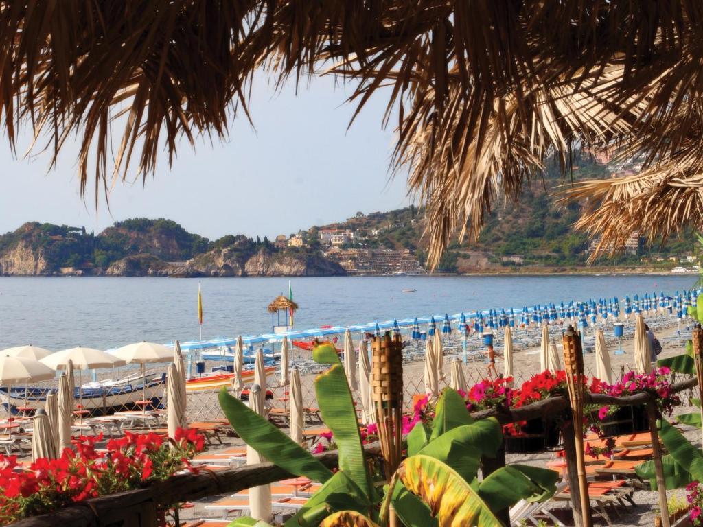 Hotel Le Terrazze Letojanni Εξωτερικό φωτογραφία
