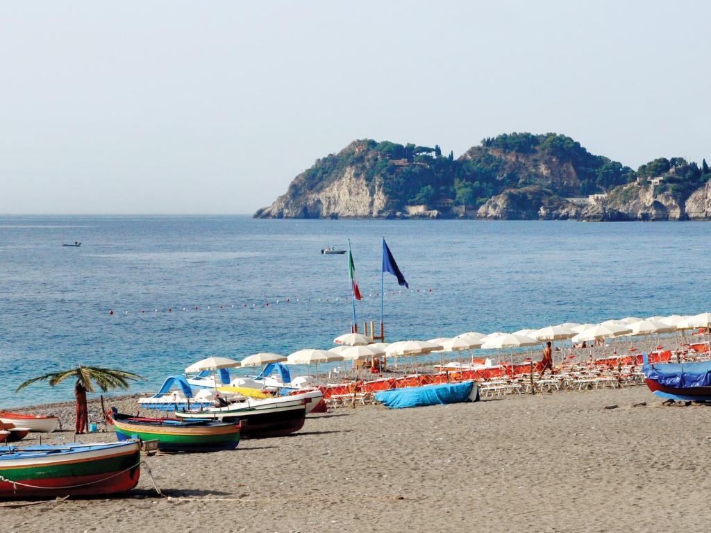 Hotel Le Terrazze Letojanni Εξωτερικό φωτογραφία