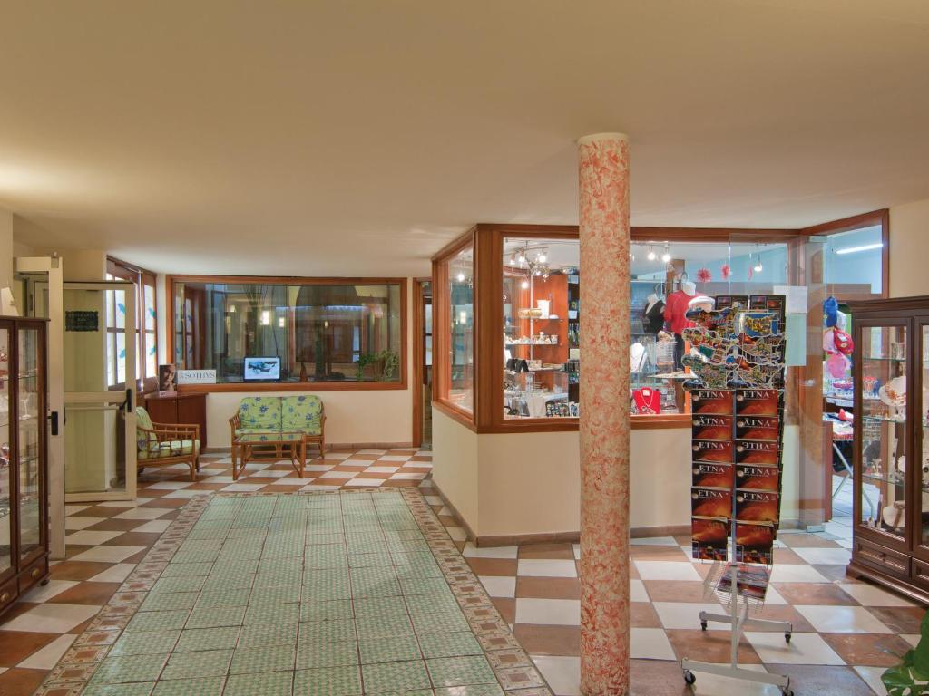 Hotel Le Terrazze Letojanni Εξωτερικό φωτογραφία