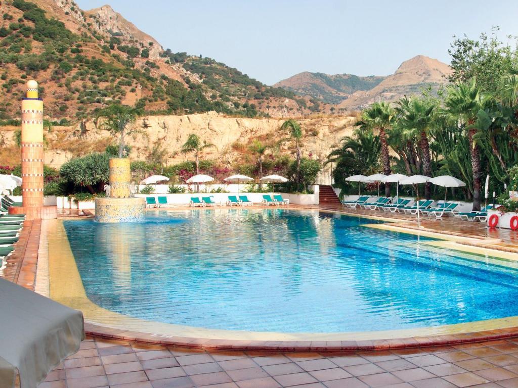 Hotel Le Terrazze Letojanni Εξωτερικό φωτογραφία