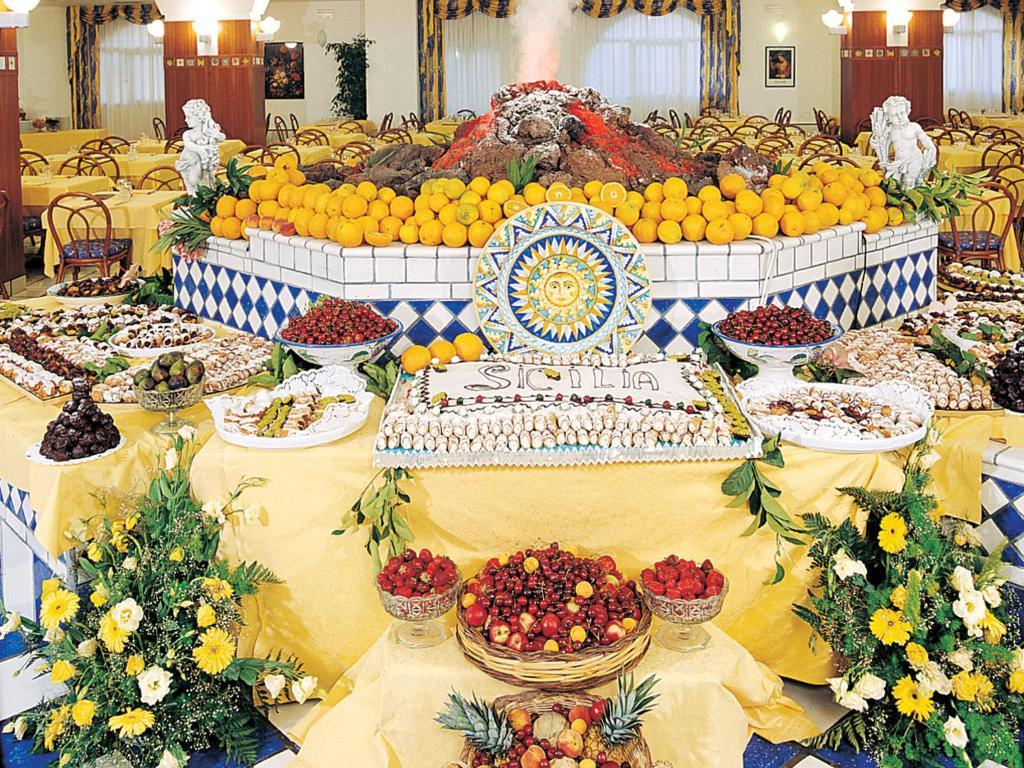 Hotel Le Terrazze Letojanni Εξωτερικό φωτογραφία
