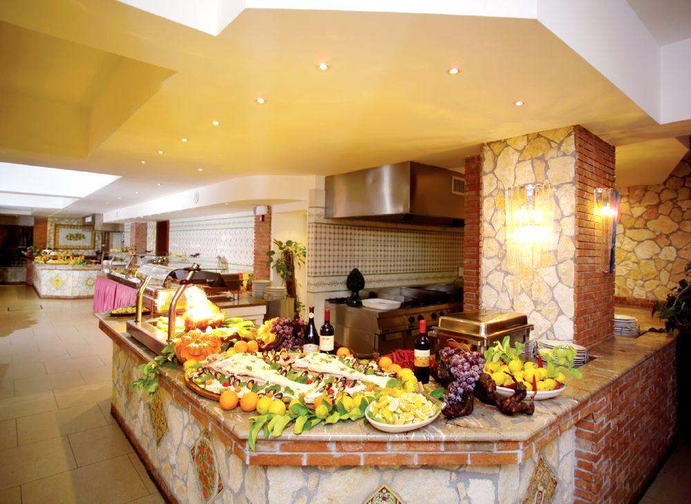 Hotel Le Terrazze Letojanni Εξωτερικό φωτογραφία