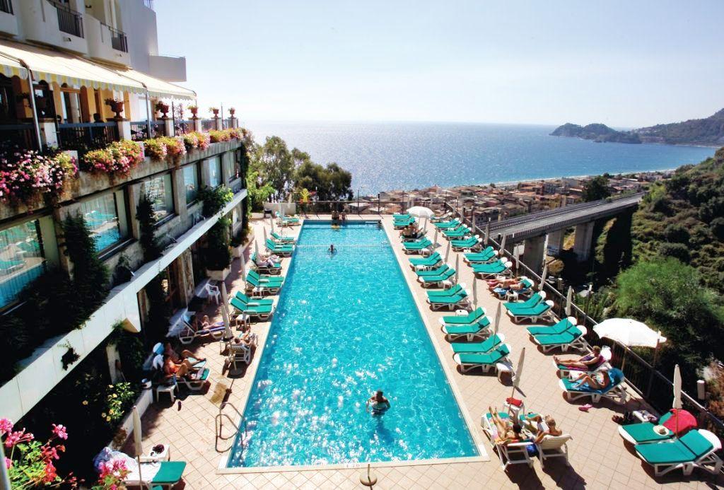 Hotel Le Terrazze Letojanni Εξωτερικό φωτογραφία